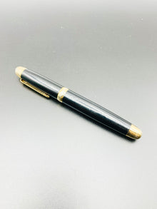  Sherpa Pen Classic Back in Black and Gold Pen/Sharpie Marker Cover