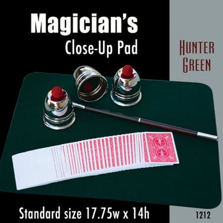 Standard Size Close-up Pad (Hunter Green) 17.75  x 14