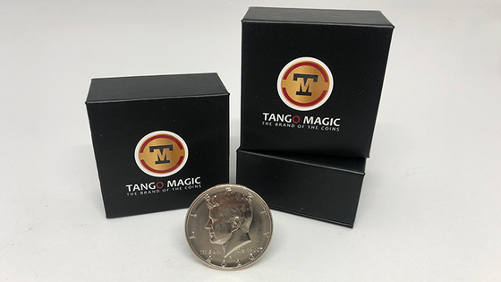 Double Side Half Dollar (Heads) (D0035) by Tango Magic