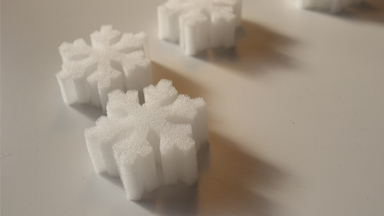 SNOWFLAKE SPONGES by Hugo Choi - Trick