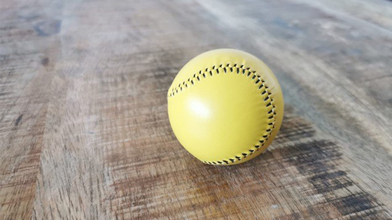 Final Load Ball Leather Yellow (5.7 cm) by Leo Smetsers - Trick