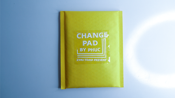 CHANGE PAD Large by Phuc and Zihu - Trick