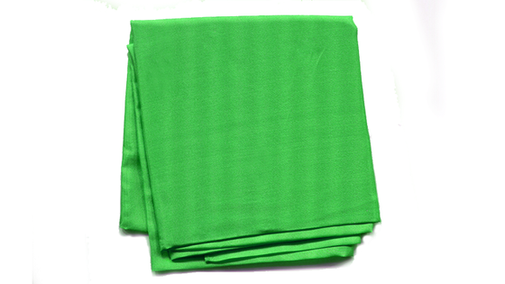 JW Premium Silks 24 " (Green) -Trick